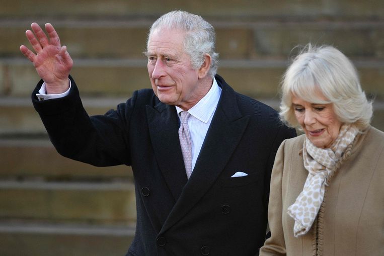 Koning Charles en koningin-gemalin Camilla. Buckingham Palace heeft het programma in het weekend rondom de kroning van koning Charles op 6 mei bekendgemaakt. Beeld AFP
