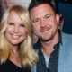Johnny de Mol eerlijk over zijn tante Linda: 'Ze is sterk, ze komt terug'