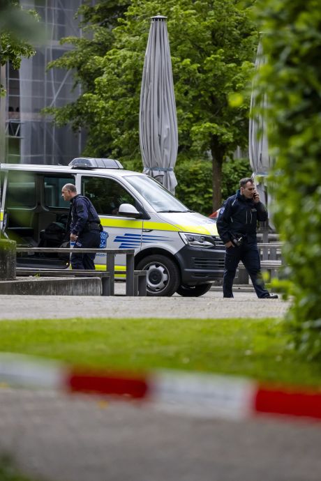 Un homme armé d’un couteau blesse plusieurs passants en Suisse