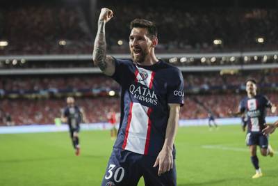 Wondermooie krul Messi, kaas met gaten bij Ajax en Bayern haalt uit: alle samenvattingen uit de Champions League