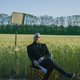 De geforceerd lichtvoetige vertelstijl pakt in ‘Paved Paradise’ ronduit kinderlijk uit ★★☆☆☆
