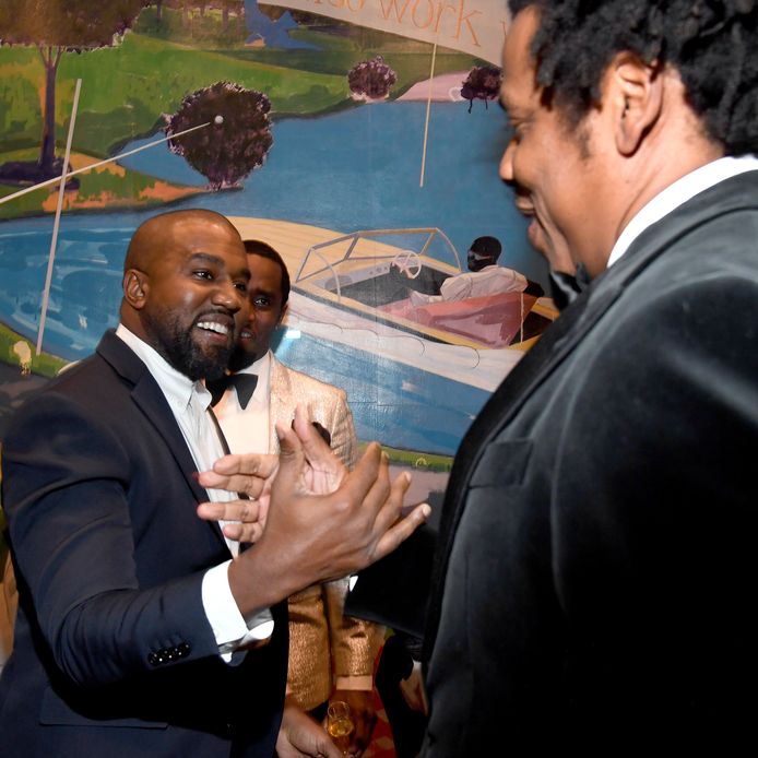 Kanye West en Jay-Z begroeten elkaar
