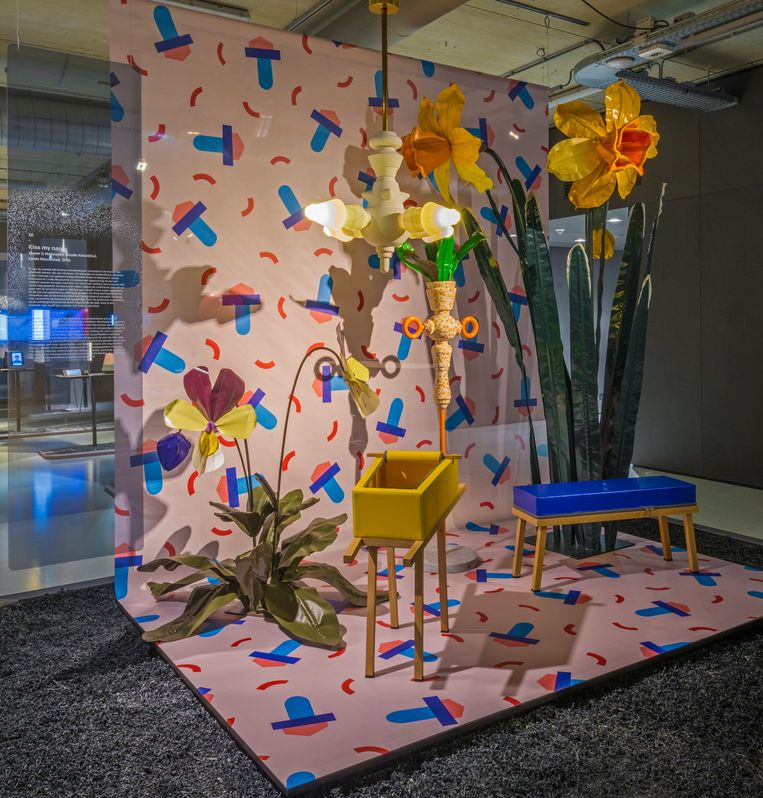 De tentoonstelling is bedoeld om de omgang met de dood bespreekbaar te maken. Niet alles is controversieel of futuristisch. Beeld Ruud Balk 