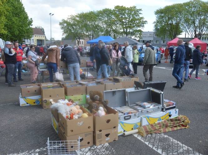 Vlaams Belang, sp.a en rechteroever vieren allemaal 1 mei in Ninove: “Voldoende politie, maar we verwachten geen incidenten”