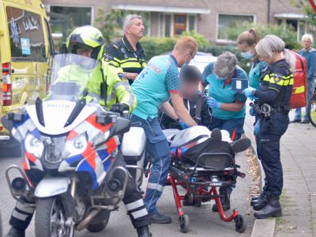 Drie gewonden door steekpartij bij Arnhemse school: ‘Een uit de hand gelopen ruzie’