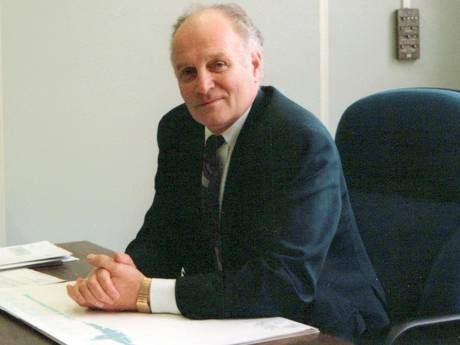 Zijn droom om eigen baas te worden wilde maar niet lukken, tot Rien ontslag nam en een imperium bouwde