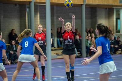 Onverwachte meevaller voor SPES: korfbalclub blijft topklasser