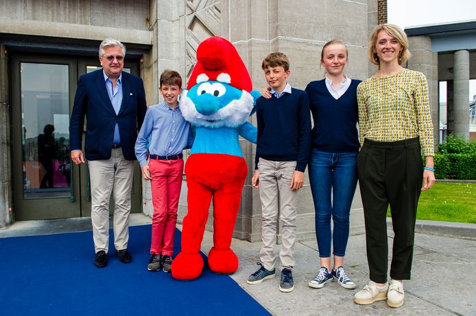 Prins Laurent met zijn kinderen Nicolas (12), Aymeric (12) en Louise (14).