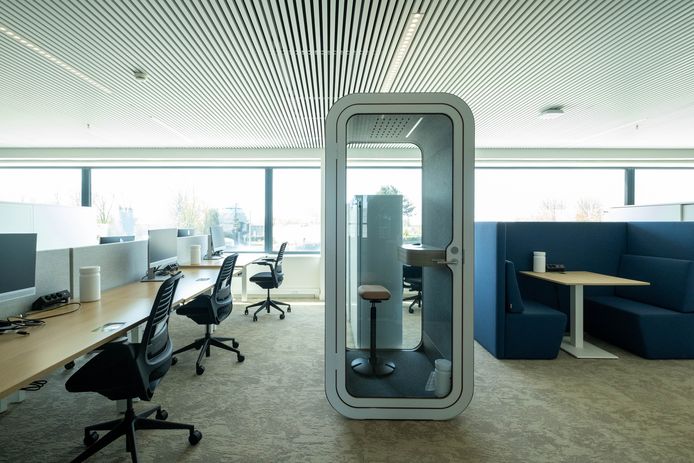 Officiële opening van de nieuwe kantoren van Alcon.