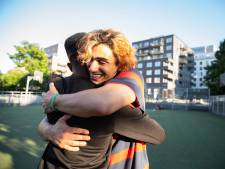 We zijn ‘fysiek communiceren’ verleerd: ‘Twee jaar lang corona heeft mensen veranderd’