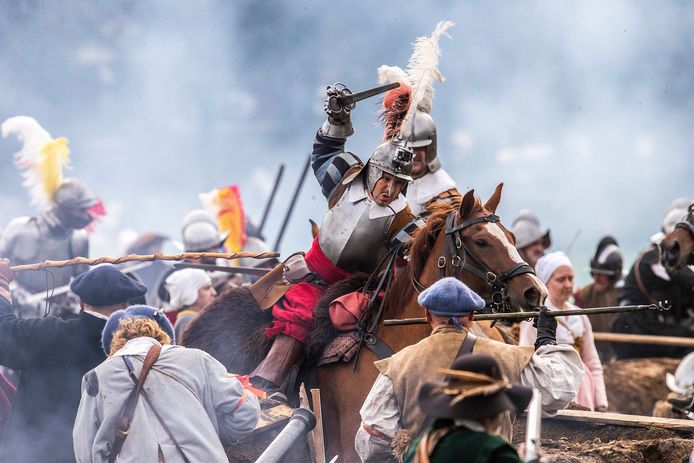 Archieffoto van de Slag om Grolle. Dit jaar gaat het evenement vanwege de coronacrisis niet door. De eerstvolgende editie staat gepland voor 21, 22 en 23 oktober 2022.