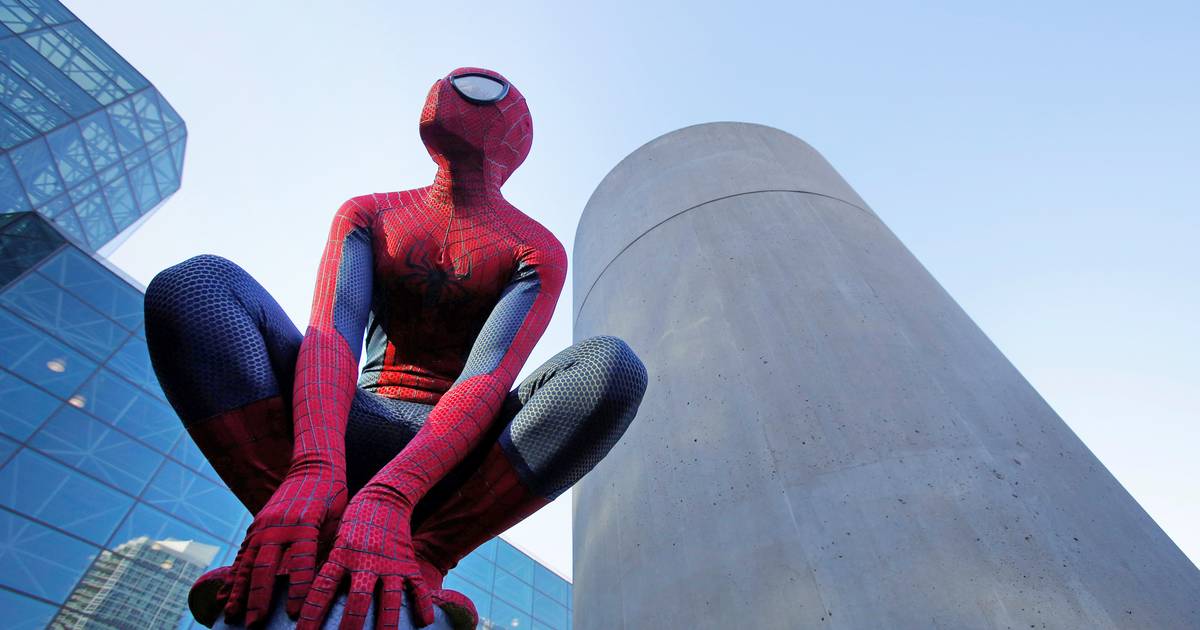 'Spiderman' die kinderen aanspreekt in Breda is verward persoon | Breda |  