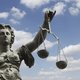 Oud-topman justitie Demmink moet toch worden vervolgd