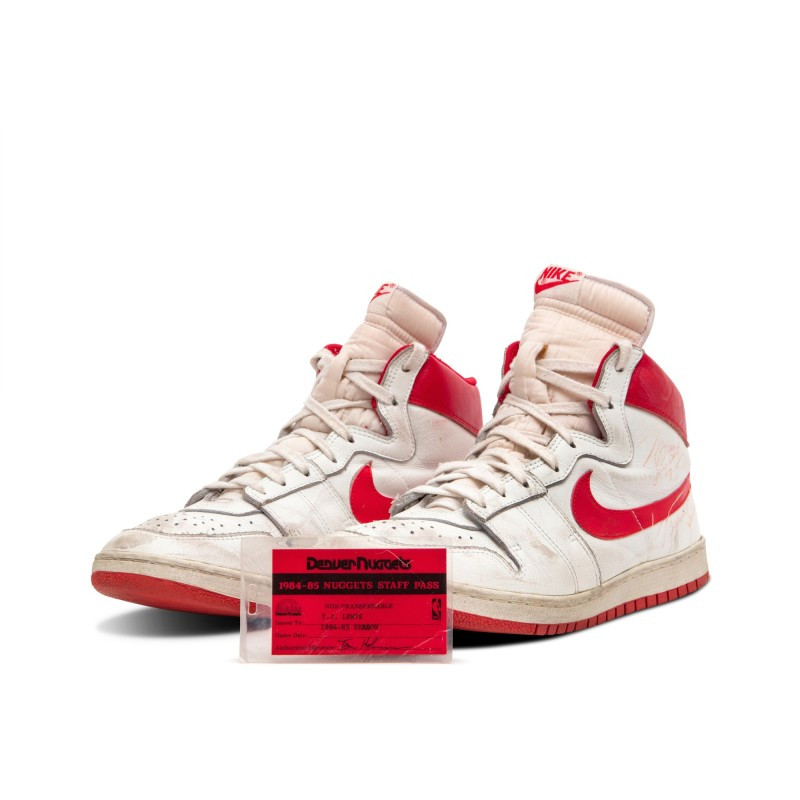 Duurste sneakers sale