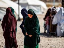 Nederland haalt vijf IS-vrouwen en hun kinderen op in Syrië ‘met speciale operatie’