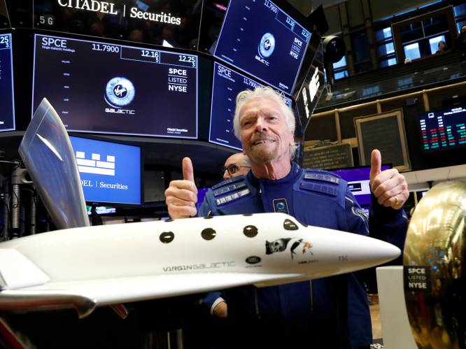 Miljardair Richard Branson maakt vandaag eerste ruimtetrip: “Mijn vrouw heeft al gezegd dat ze niet naar mijn begrafenis komt”