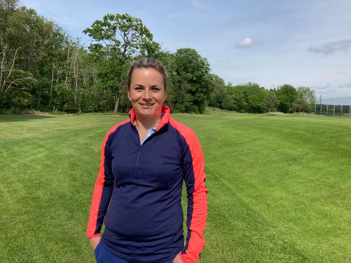 Golfster Fleur van Eijndhoven baalt van de degradatie, maar heeft er ook vrede mee: ‘Het was een sportieve wedstrijd’