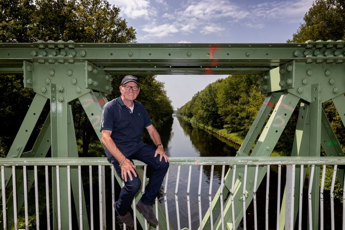 Henk van Loon stuurt heel vaak foto's in naar de redactie van het Eindhovens Dagblad. ,,Ik laat Oirschot graag zien."