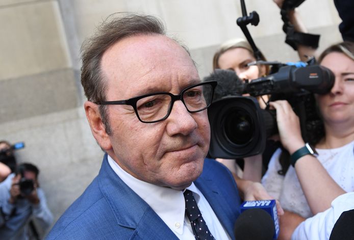 Kevin Spacey eerder dit jaar bij de rechtbank in Londen, waar hij terechtstaat voor aanranding van drie mannen