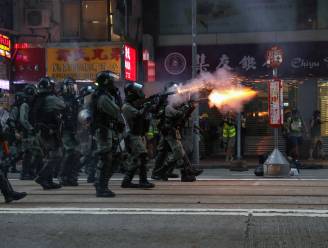 Al 22e weekend op rij protesten in Hongkong: politie zet traangas in