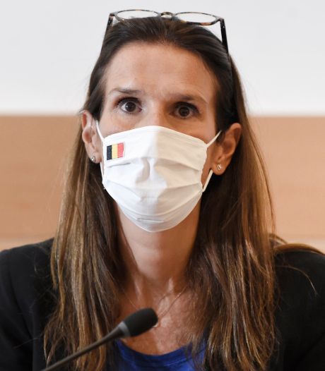 Pour Sophie Wilmès, le pass sanitaire est “envisageable” pour éviter des fermetures