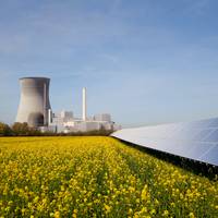 Recordproductie van zonne-energie in 2025: hernieuwbare bronnen leveren evenveel stroom als kerncentrales