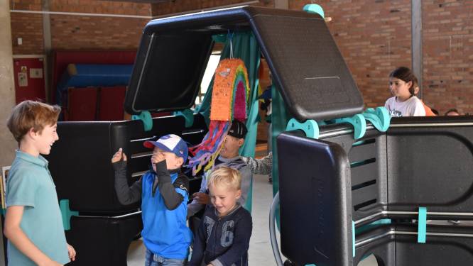 Honderdste speeltoestel van Turnhoutse start-up krijgt plekje in nieuwe kinderopvang De Regenboog