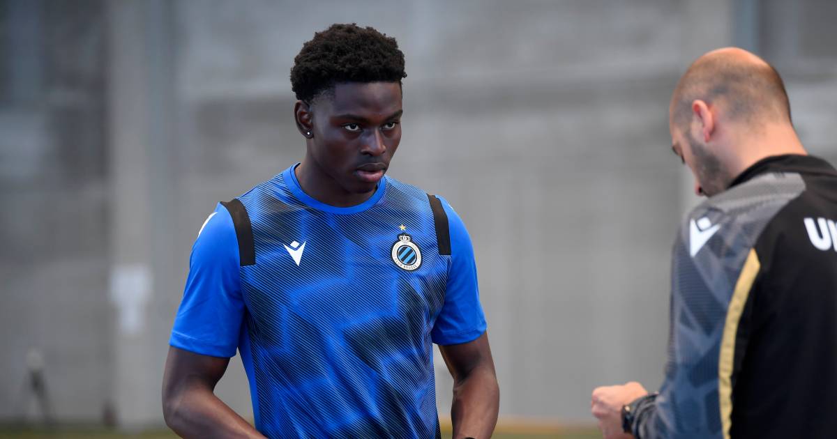 Discussione sul calcio.  Otasowie uomo 4 milioni di euro mezz’ora dopo un cambio in Club NXT |  calcio