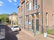 Vestingbewoners tegen bouw serre achter toekomstig hotel: ‘Geen Volendamse toestanden in Woudrichem’