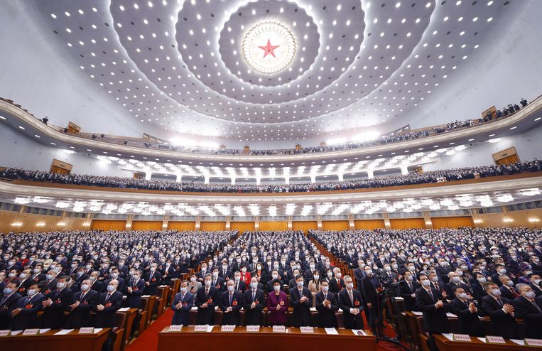 Het Chinese Volkscongres bijeen in Peking. Beeld ANP / EPA