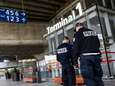 Vrouw met 581 (!) fardes sigaretten in haar koffers opgepakt in luchthaven Parijs