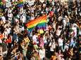 Duizenden deelnemers voor Budapest Pride in Hongarije tegen anti-LGBTQ-wet 