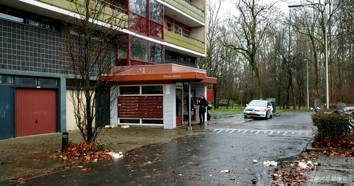 Als kinderen buitenspelen volgt die fatale knal, dan zakt de buurman (38) ineen: 'Dit raakt deze wij