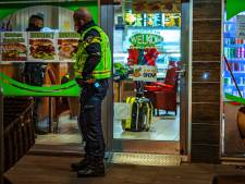 Schiedamse snackbar overvallen, gewapende man snel opgepakt