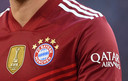 Bayern speelt met Qatar Airways op de mouwen.
