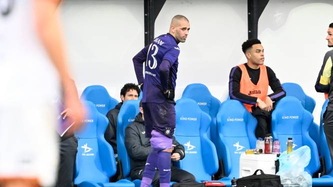 Islam Slimani blessé, nouvelle tuile pour Anderlecht 