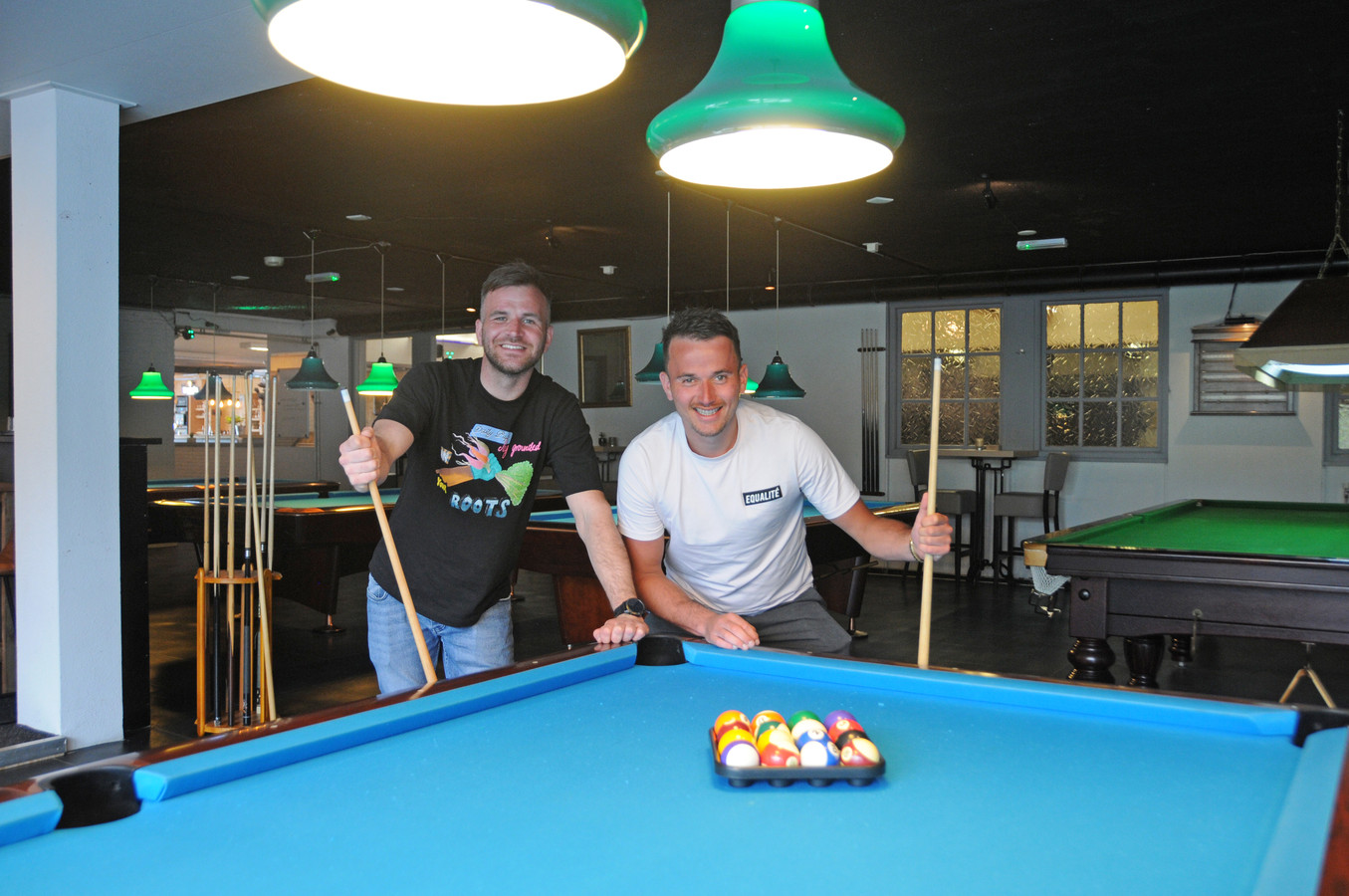 Bowlen poolen snookeren of darten het kan weer in renesse bij the