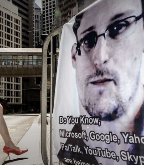 'Snowden heeft Rusland om asiel gevraagd'