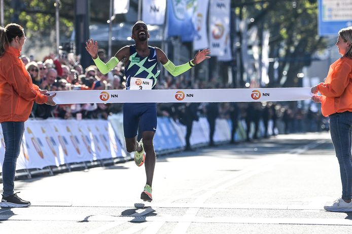 Une médaille olympique, un record d'Europe et une prestigieuse récompense individuelle: 2021, une année faste pour Bashir Abdi.