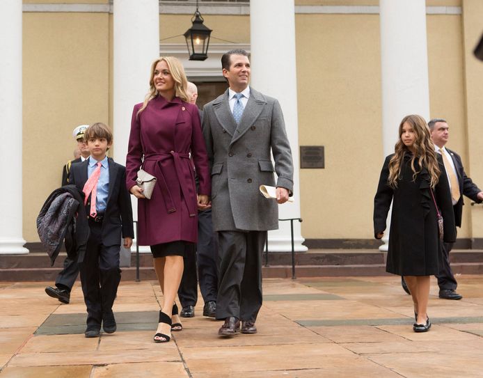 Donald Trump Jr. en Vanessa Trump met twee van hun vijf kinderen.