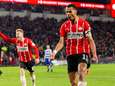 Op deze manier wil PSV de strijd op alle fronten met Ajax aangaan
