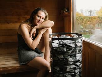 In haar sauna vindt Hilde De Baerdemaeker rust in het weekend: “Ik heb werkdagen van 12 uur lang. Pittig”