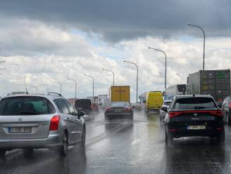 Uitzonderlijk zware ochtendspits door regenweer: al 360 kilometer file op Vlaamse hoofdwegen