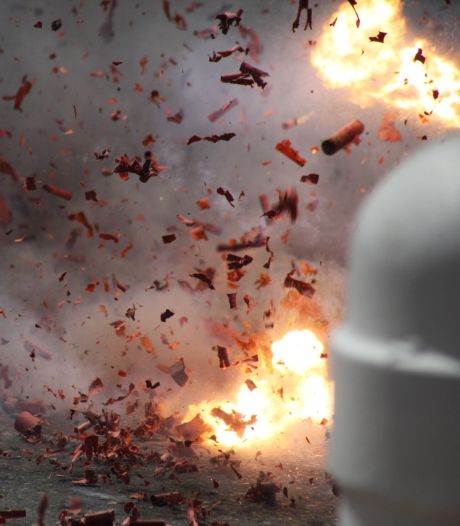 Middelburgse voordeur vernield met explosief, vermoedelijk vuurwerk
