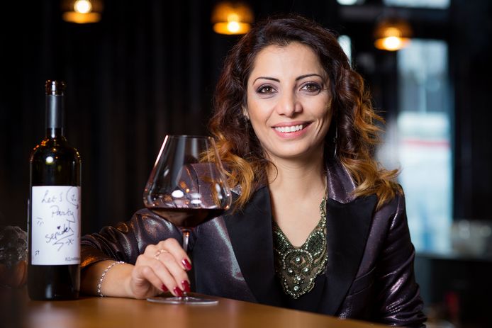 Sepideh selecteert de top 10 wijnen uit speciaalzaken.