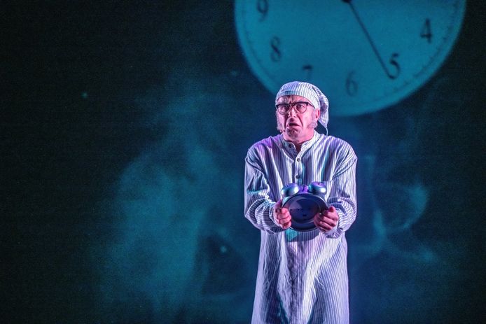 Bert Eeftink als Twentse Scrooge.