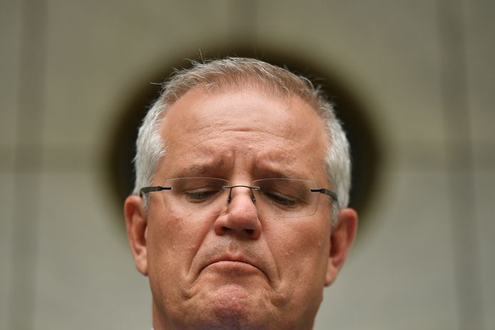 De Australische premier Scott Morrison geeft toe fouten gemaakt te hebben in de aanpak van de bosbrandencrisis.