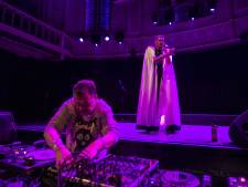 Leidse dj Joost van Bellen richt zich voorlopig op schrijfcarrière
