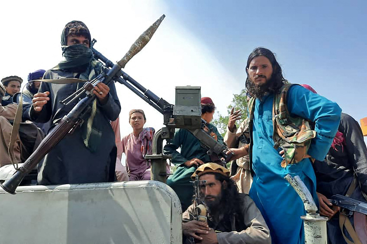 The Taliban are heavily armed in the Afghan province of Laghman today.  AFP photo