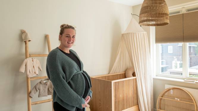 Geen EK handbal voor zwangere Lynn Knippenborg (30): ‘Lastig controle te verliezen’